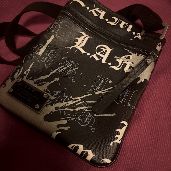 GWEN STEFANI VTG y2k L.A.M.B. CROSSBODY - Picture 11 of 11